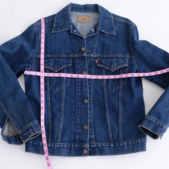 Vintage Levi's Dark Wash Denim Trucker Jean Jacket 40 - Picture 5 of 14